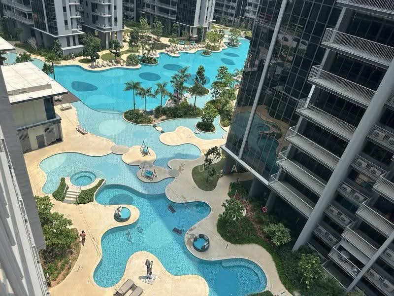 Super C.H.E.A.P Condominium For Sale @ The Florence Residences, Hougang Avenue 2, Hougang / Punggol / Sengkang, 2 Bedrooms, 635 sqft, Condominium For Sale, by Babu A, 500298982 - Pool - PropertyGuru.com.sg