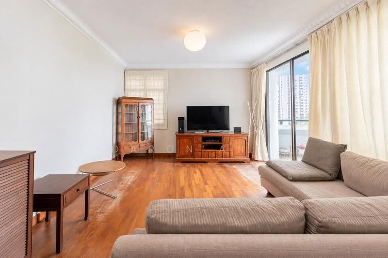 Mandarin Gardens, 7 Siglap Road, East Coast / Marine Parade, 3 Bedrooms, 1,572 sqft, Condominium For Sale, by Daron Ang, 500298999 - Living Room - PropertyGuru.com.sg