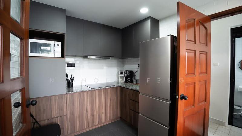 Ballota Park Condo, 152 Mariam Way, Changi Airport / Changi Village, 3 Bedrooms, 1,346 sqft, Condominium For Sale, by Nicholas Feng, 500299043 - Kitchen - PropertyGuru.com.sg