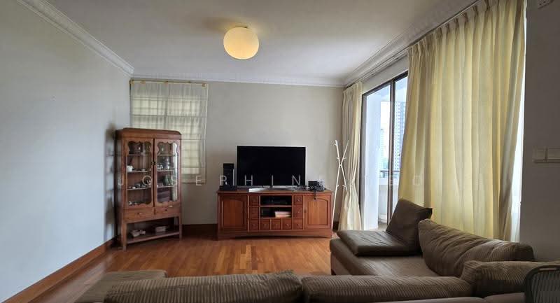 Mandarin Gardens, 7 Siglap Road, East Coast / Marine Parade, 3 Bedrooms, 1,570 sqft, Condominium For Sale, by Josephine Teo, 500299067 - Living Room - PropertyGuru.com.sg