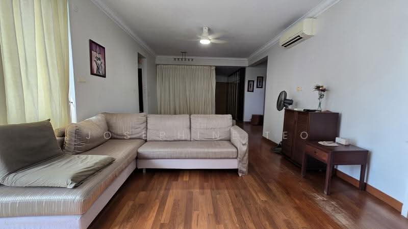 Mandarin Gardens, 7 Siglap Road, East Coast / Marine Parade, 3 Bedrooms, 1,570 sqft, Condominium For Sale, by Josephine Teo, 500299067 - Living Room - PropertyGuru.com.sg