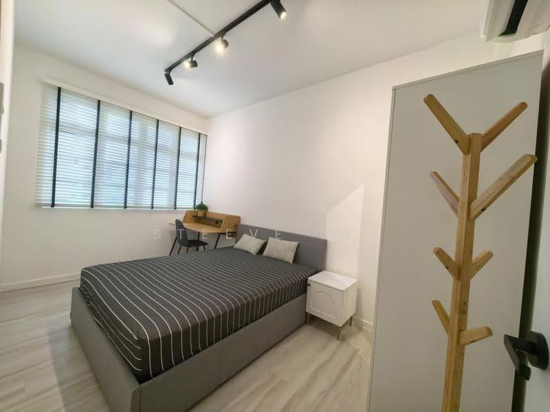 Azalea Park Condo, 2 Flora Road, Changi Airport / Changi Village, 3 Bedrooms, 900 sqft, Condominium For Rent, by Steeve Tan, 500299087 - Bedroom - PropertyGuru.com.sg