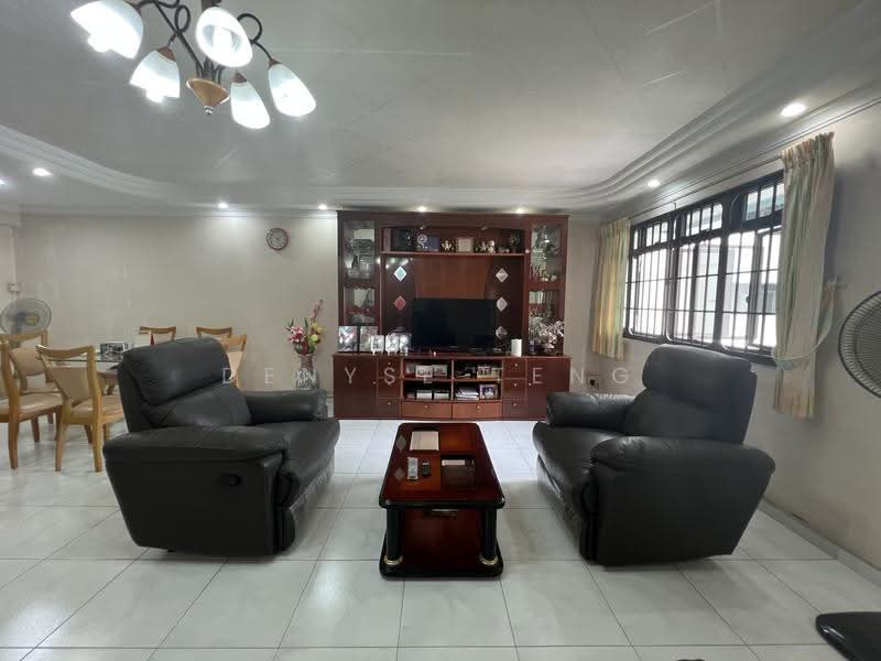 246 Compassvale Road, 246 Compassvale Road, Hougang / Punggol / Sengkang, 2 Bedrooms, 1,248 sqft, HDB Flat For Sale, by Denyse Teng, 500299095 - Living Room - PropertyGuru.com.sg