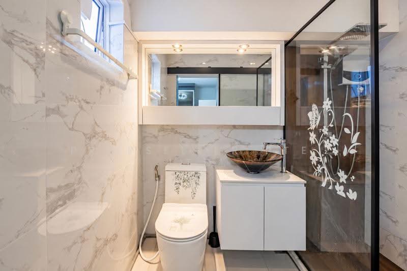 106 Teck Whye Lane, 106 Teck Whye Lane, Dairy Farm / Bukit Panjang / Choa Chu Kang, 2 Bedrooms, 786 sqft, HDB Flat For Sale, by ADNIX LIU, 500299123 - Bathroom - PropertyGuru.com.sg