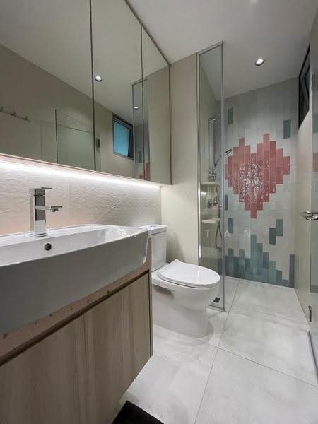 Hillview Regency, 26 Bukit Batok East Avenue 2, Dairy Farm / Bukit Panjang / Choa Chu Kang, 3 Bedrooms, 1,119 sqft, Condominium For Rent, by Patrick Tan, 500299159 - Bathroom - PropertyGuru.com.sg