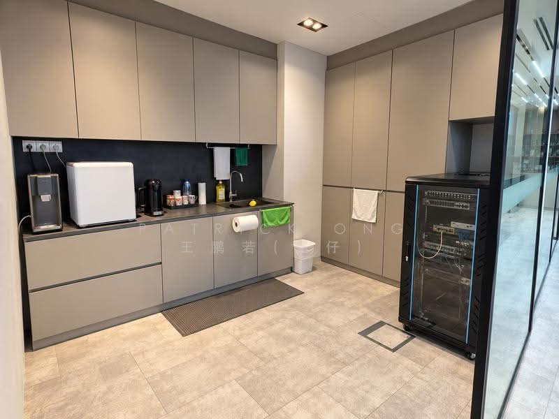 Ngee Ann City, 391 Orchard Road, Orchard / River Valley, 1,776 sqft, Office For Rent, by Patrick Ong 王鹏若(安仔), 500299171 - Kitchen - CommercialGuru.com.sg
