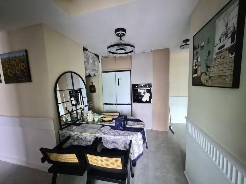Tenet, 650 Tampines St 62, Pasir Ris / Tampines, Room Rental, 100 sqft, Executive Condominium For Rent, by Magon Chew, 500299183 - Dining Room - PropertyGuru.com.sg