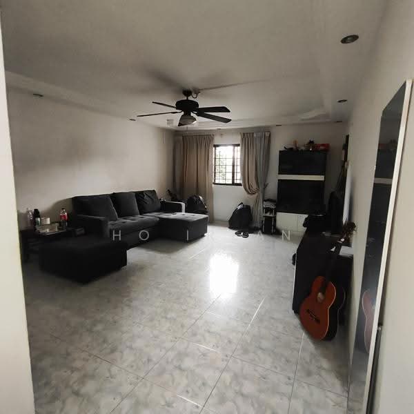 11 Eunos Crescent, 11 Eunos Crescent, Eunos / Geylang / Paya Lebar, 3 Bedrooms, 979 sqft, HDB Flat For Sale, by Ho Irean, 500299184 - Living Room - PropertyGuru.com.sg