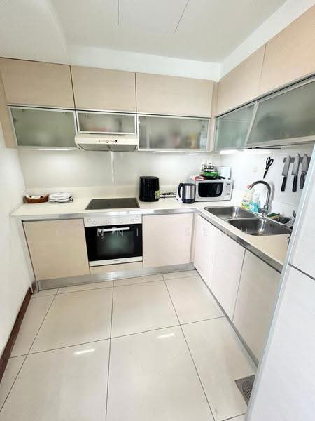 The Sail @ Marina Bay, 6 Marina Boulevard, Boat Quay / Raffles Place / Marina, Room Rental, 180 sqft, Condominium For Rent, by Connie Seah, 500299245 - Kitchen - PropertyGuru.com.sg