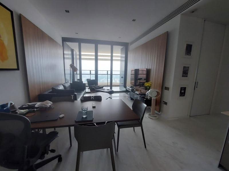 South Beach Residences, 28 South Beach Road, Beach Road / Bugis / Rochor, 2 Bedrooms, 1,292 sqft, Condominium For Sale, by Terri Lee, 500299278 - Living Room - PropertyGuru.com.sg