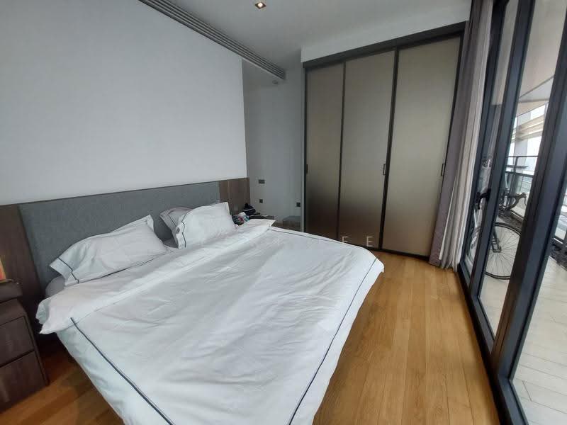 South Beach Residences, 28 South Beach Road, Beach Road / Bugis / Rochor, 2 Bedrooms, 1,292 sqft, Condominium For Sale, by Terri Lee, 500299278 - Bedroom - PropertyGuru.com.sg