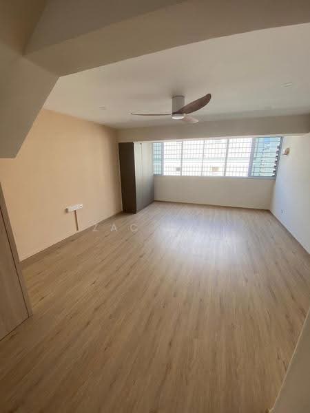 137 Bedok Reservoir Road, 137 Bedok Reservoir Road, Bedok / Upper East Coast, 3 Bedrooms, 1,625 sqft, HDB Flat For Sale, by Zac Teo, 500299296 - Living Room - PropertyGuru.com.sg