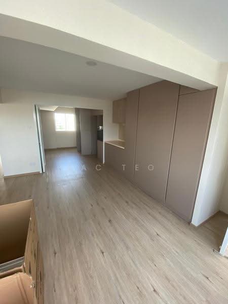 137 Bedok Reservoir Road, 137 Bedok Reservoir Road, Bedok / Upper East Coast, 3 Bedrooms, 1,625 sqft, HDB Flat For Sale, by Zac Teo, 500299296 - Kitchen - PropertyGuru.com.sg