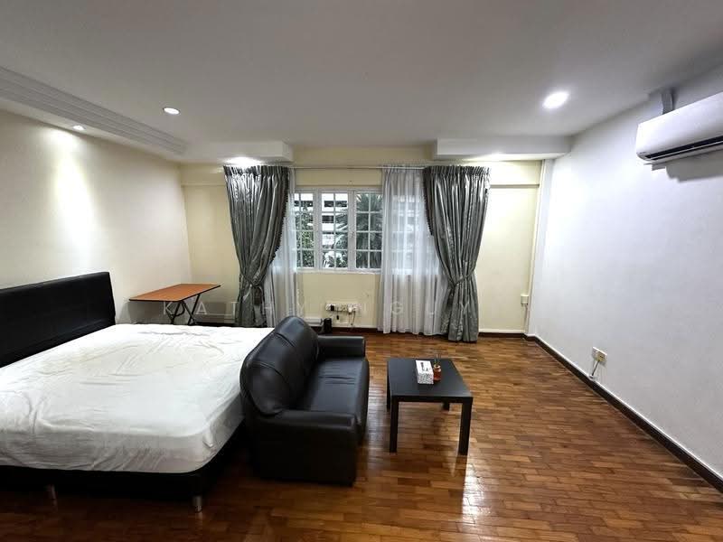 Rare Spacious Studio Apartment on East Coast Road, East Coast Road, East Coast / Marine Parade, Studio, 420 sqft, Apartment For Rent, by Kathy Nguyen, 500299334 - Bedroom - PropertyGuru.com.sg
