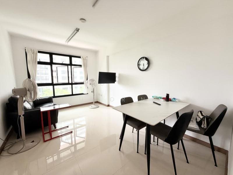 419D Northshore Drive, 419D Northshore Drive, Hougang / Punggol / Sengkang, 1 Bedroom, 506 sqft, HDB Flat For Rent, by Junior Ng, 500299336 - Living Room - PropertyGuru.com.sg