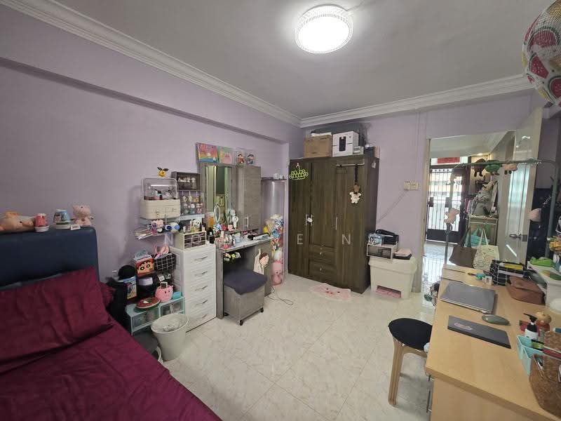 266 Bukit Batok East Avenue 4, 266 Bukit Batok East Avenue 4, Dairy Farm / Bukit Panjang / Choa Chu Kang, 3 Bedrooms, 904 sqft, HDB Flat For Sale, by Novene Ng, 500299387 - PropertyGuru.com.sg