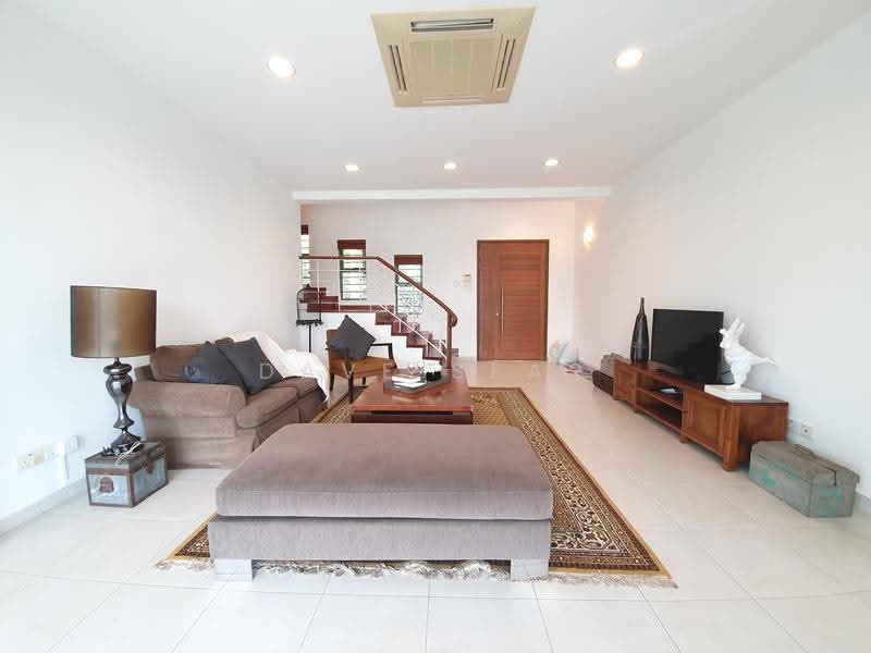 King Albert Park, Clementi Park / Upper Bukit Timah, 4 Bedrooms, 10,225 sqft, Good Class Bungalow For Rent, by Dave Sear, 500299422 - Living Room - PropertyGuru.com.sg