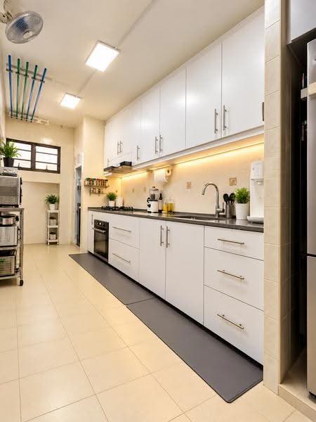 308A Anchorvale Road, 308A Anchorvale Road, Hougang / Punggol / Sengkang, 3 Bedrooms, 1,184 sqft, HDB Flat For Sale, by Amelia Koh, 500299429 - Kitchen photo for illustration purposes - PropertyGuru.com.sg