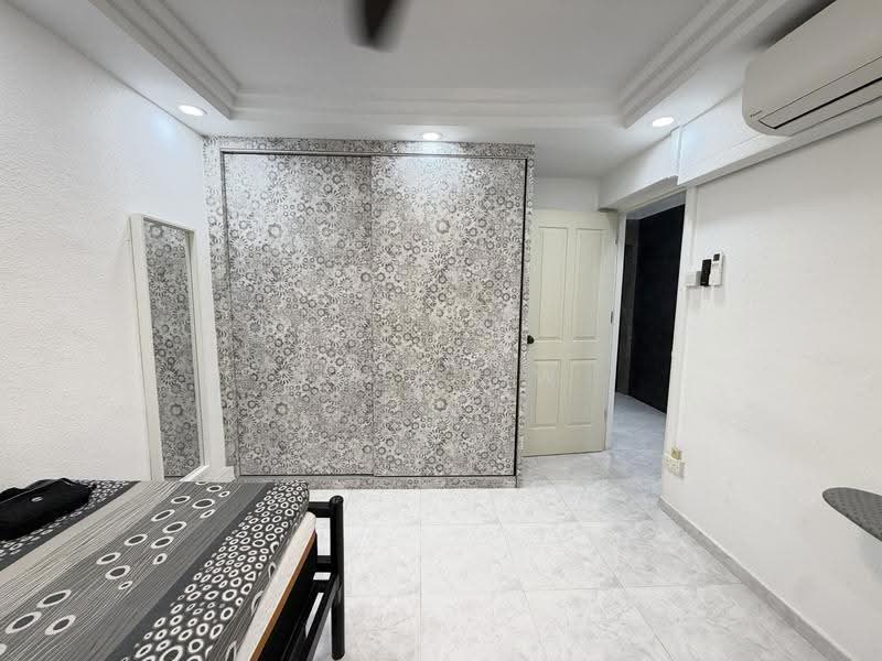 616 Bedok Reservoir Road, 616 Bedok Reservoir Road, Bedok / Upper East Coast, 2 Bedrooms, 732 sqft, HDB Flat For Sale, by Toby Aw, 500299565 - Bedroom - PropertyGuru.com.sg
