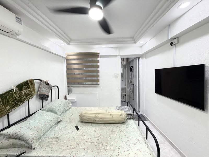 616 Bedok Reservoir Road, 616 Bedok Reservoir Road, Bedok / Upper East Coast, 2 Bedrooms, 732 sqft, HDB Flat For Sale, by Toby Aw, 500299565 - Bedroom - PropertyGuru.com.sg