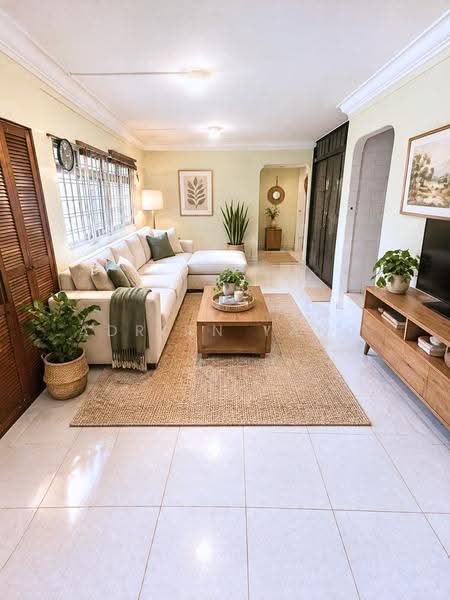 331 Woodlands Avenue 1, 331 Woodlands Avenue 1, Admiralty / Woodlands, 4 Bedrooms, 1,754 sqft, HDB Flat For Sale, by Adrian Yang, 500299634 - Living Room - PropertyGuru.com.sg