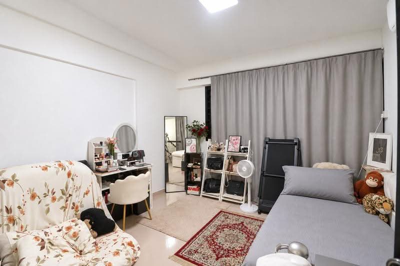 115 Bedok Reservoir Road, 115 Bedok Reservoir Road, Bedok / Upper East Coast, 4 Bedrooms, 1,593 sqft, HDB Flat For Sale, by Bee 林美玲, 500299652 - Bedroom - PropertyGuru.com.sg