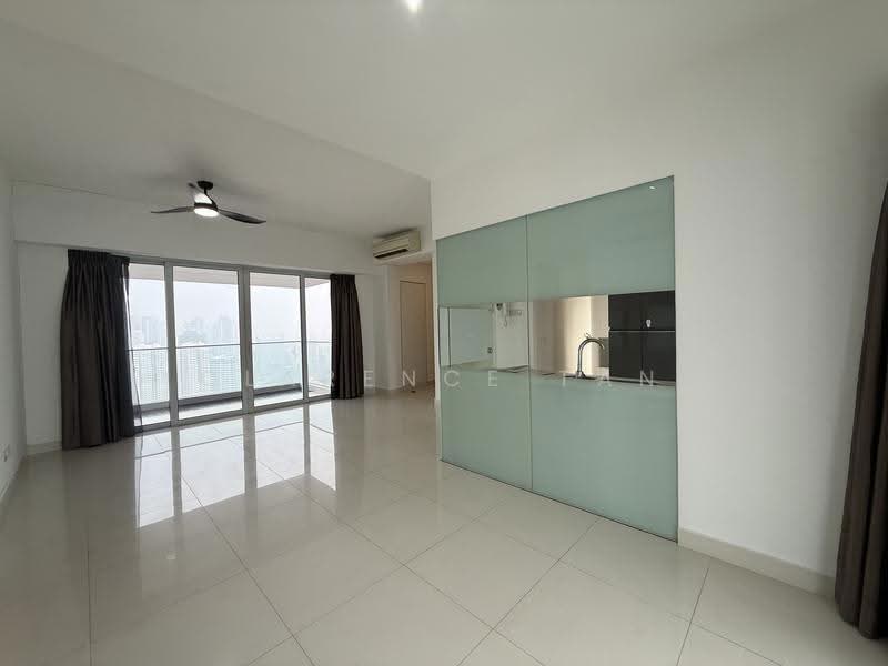 The Regency at Tiong Bahru, 36 Chay Yan Street, Alexandra / Commonwealth, 3 Bedrooms, 1,270 sqft, Condominium For Rent, by Clarence Tan, 500299733 - Living Room - PropertyGuru.com.sg