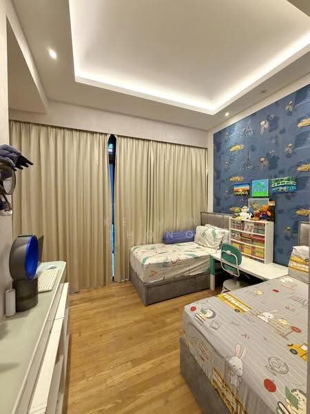The Trilinq, 28B Jalan Lempeng, Buona Vista / West Coast / Clementi New Town, 4 Bedrooms, 4,446 sqft, Condominium For Sale, by Kelvin Thong, 500299767 - Bedroom - PropertyGuru.com.sg