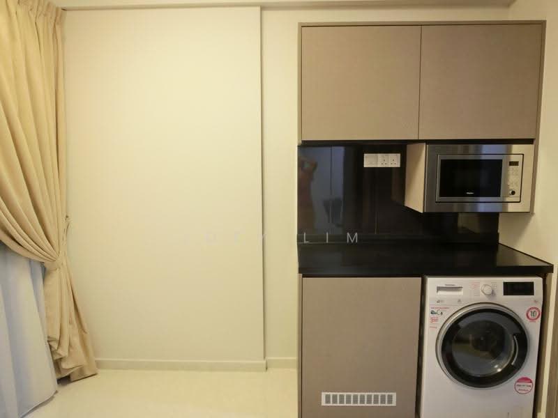 Liv on Wilkie, 9 Wilkie Terrace, Orchard / River Valley, Studio, 180 sqft, Apartment For Rent, by Joey Lim, 500299778 - Kitchen - PropertyGuru.com.sg
