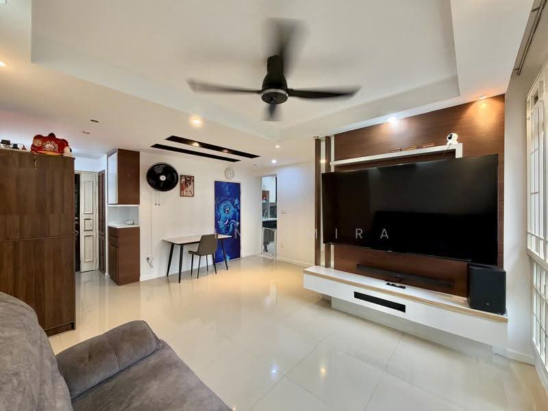 268A Compassvale Link, 268A Compassvale Link, Hougang / Punggol / Sengkang, 3 Bedrooms, 969 sqft, HDB Flat For Sale, by Fatin Amira, 500299820 - Living Room - PropertyGuru.com.sg