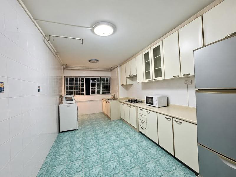 543 Ang Mo Kio Avenue 10, 543 Ang Mo Kio Avenue 10, Ang Mo Kio / Bishan / Thomson, 3 Bedrooms, 990 sqft, HDB Flat For Sale, by Kavin Kuah, 500299866 - Kitchen - PropertyGuru.com.sg