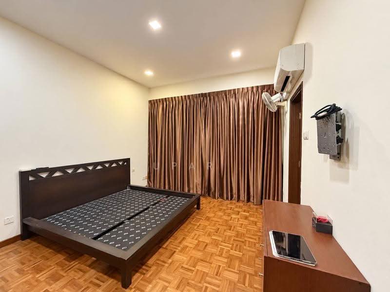 The Countryside, Countryside Walk, Mandai / Upper Thomson, 5 Bedrooms, 2,800 sqft, Terraced House For Rent, by Yupar ., 500299892 - Bedroom - PropertyGuru.com.sg