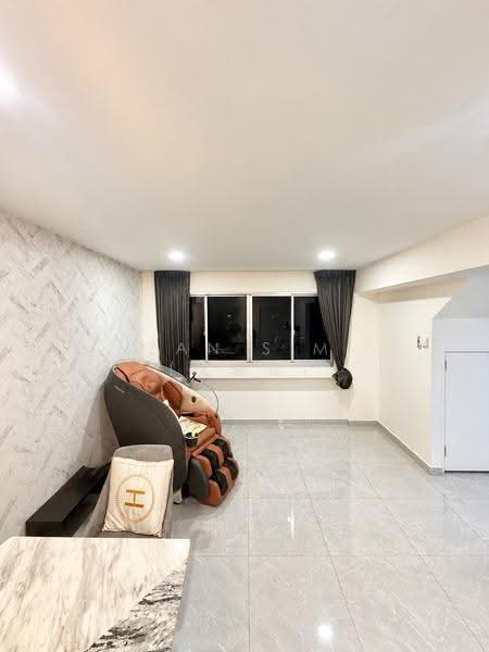 525 Serangoon North Avenue 4, 525 Serangoon North Avenue 4, Hougang / Punggol / Sengkang, 4 Bedrooms, 1,636 sqft, HDB Flat For Sale, by Zan Sim (沈瓒延), 500299898 - Living Room - PropertyGuru.com.sg