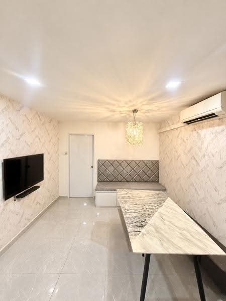 525 Serangoon North Avenue 4, 525 Serangoon North Avenue 4, Hougang / Punggol / Sengkang, 4 Bedrooms, 1,636 sqft, HDB Flat For Sale, by Zan Sim (沈瓒延), 500299898 - Living Room - PropertyGuru.com.sg