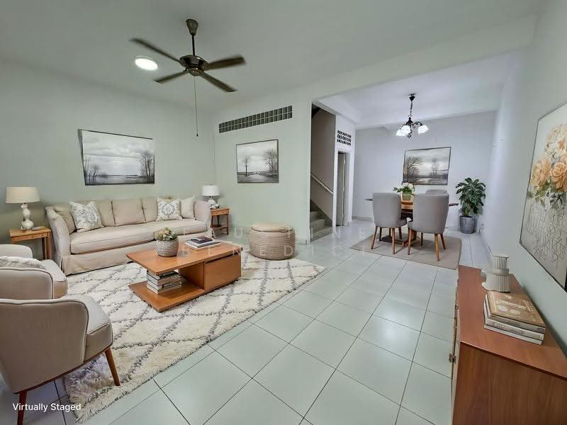 Soo Chow Walk, Ang Mo Kio / Bishan / Thomson, 4 Bedrooms, 3,000 sqft, Terraced House For Rent, by Faustine Benedict, 500299916 - Living Room - PropertyGuru.com.sg