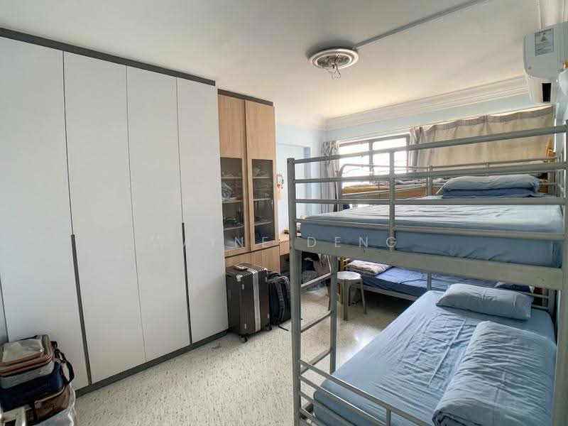 42 Bedok South Road, 42 Bedok South Road, Bedok / Upper East Coast, 3 Bedrooms, 904 sqft, HDB Flat For Sale, by Wayne Deng, 500299989 - Bedroom - PropertyGuru.com.sg