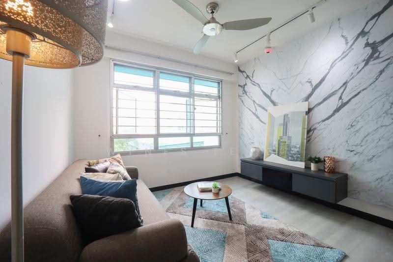574 Choa Chu Kang Street 52, 574 Choa Chu Kang Street 52, Dairy Farm / Bukit Panjang / Choa Chu Kang, 3 Bedrooms, 990 sqft, HDB Flat For Sale, by Wynes Teng, 500299990 - Living Room - PropertyGuru.com.sg