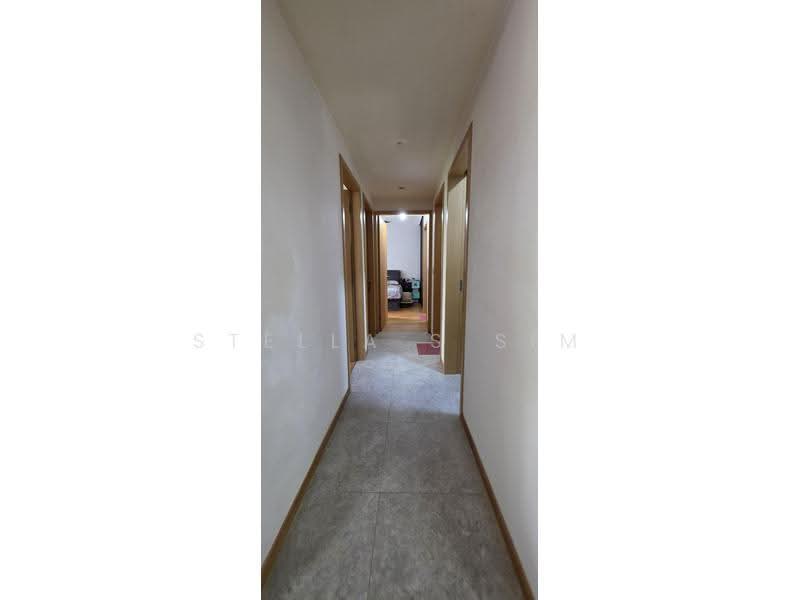 The Navian, Jalan Eunos, Eunos / Geylang / Paya Lebar, 3 Bedrooms, 904 sqft, Condominium For Sale, by Stella S Sim, 500300122 - Corridor - PropertyGuru.com.sg