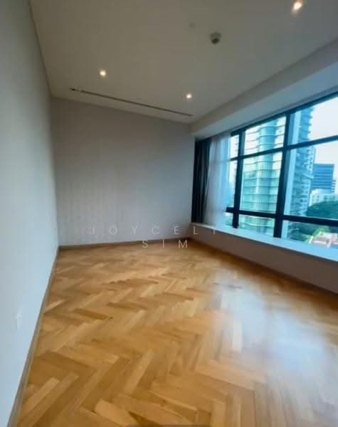 Bedroom1 with landed view