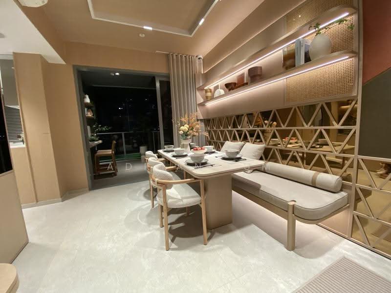 Promenade Peak, 1 Zion Road, Alexandra / Commonwealth, 3 Bedrooms, 1,033 sqft, Condominium For Sale, by Adrian Lum, 500300240 - Dining Room - PropertyGuru.com.sg