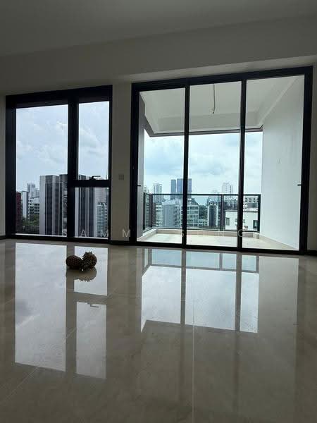 Perfect Ten, 323 Bukit Timah Road, Tanglin / Holland / Bukit Timah, 2 Bedrooms, 786 sqft, Condominium For Sale, by Sammy Song, 500300258 - Balcony - PropertyGuru.com.sg