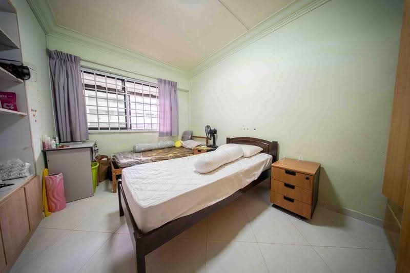 237 Compassvale Walk, 237 Compassvale Walk, Hougang / Punggol / Sengkang, 3 Bedrooms, 1,076 sqft, HDB Flat For Sale, by Kenneth Chua, 500300319 - Bedroom - PropertyGuru.com.sg