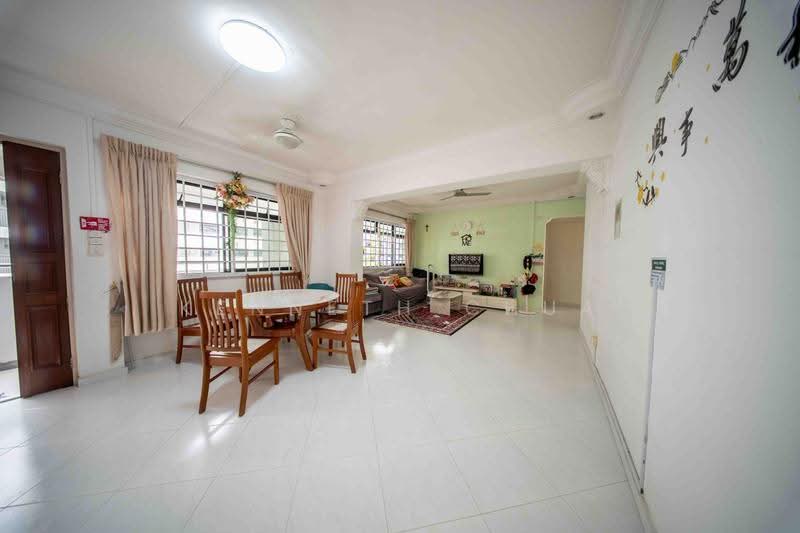 237 Compassvale Walk, 237 Compassvale Walk, Hougang / Punggol / Sengkang, 3 Bedrooms, 1,076 sqft, HDB Flat For Sale, by Kenneth Chua, 500300319 - Living Room - PropertyGuru.com.sg