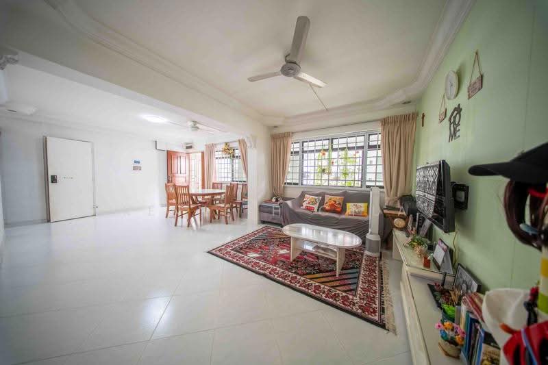 237 Compassvale Walk, 237 Compassvale Walk, Hougang / Punggol / Sengkang, 3 Bedrooms, 1,076 sqft, HDB Flat For Sale, by Kenneth Chua, 500300319 - Living Room - PropertyGuru.com.sg