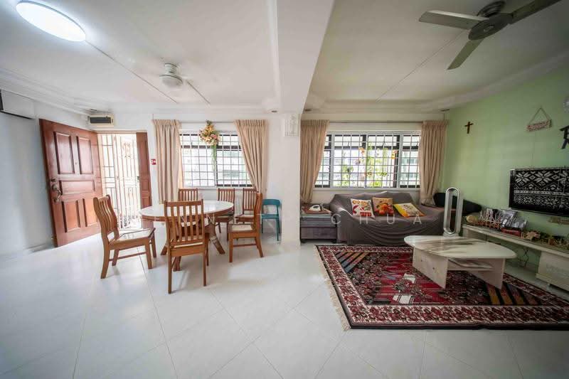 237 Compassvale Walk, 237 Compassvale Walk, Hougang / Punggol / Sengkang, 3 Bedrooms, 1,076 sqft, HDB Flat For Sale, by Kenneth Chua, 500300319 - Living Room - PropertyGuru.com.sg