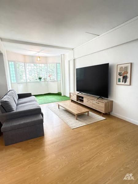 472 Sembawang Drive, 472 Sembawang Drive, Sembawang / Yishun, 4 Bedrooms, 1,399 sqft, HDB Flat For Sale, by Sammy Song, 500300327 - Living Room - PropertyGuru.com.sg