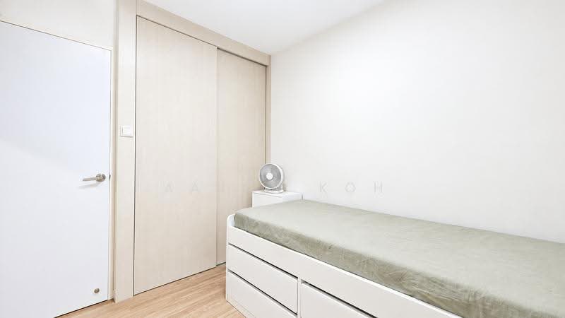 11 Cantonment Close, 11 Cantonment Close, Chinatown / Tanjong Pagar, Room Rental, 100 sqft, HDB Flat For Rent, by Aaron Koh, 500300332 - Bedroom - PropertyGuru.com.sg