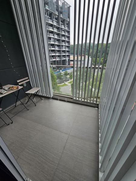 Common bedroom 2 balcony