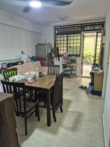 20 Jalan Klinik, 20 Jalan Klinik, Alexandra / Commonwealth, 2 Bedrooms, 624 sqft, HDB Flat For Sale, by Clement Yeo Hock Seng, 500300361 - Living Room - PropertyGuru.com.sg