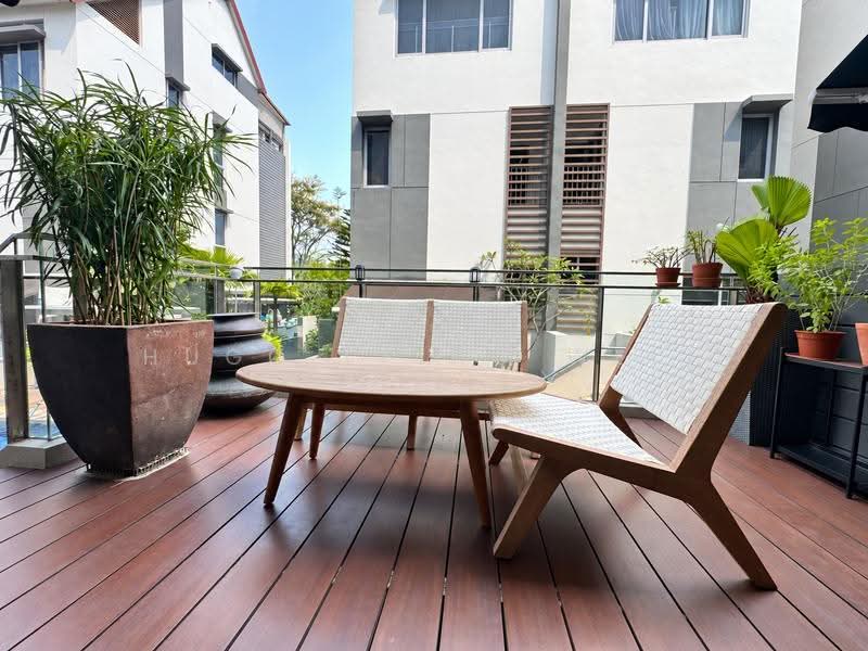 Estrivillas, Jalan Lim Tai See, Tanglin / Holland / Bukit Timah, 5 Bedrooms, 5,414 sqft, Cluster House For Sale, by Hugo (Ping Wei) Xu, 500300362 - Outdoor Deck - PropertyGuru.com.sg